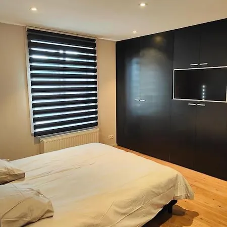 Maison Spacieuse Et Cosy 7 Personnes * Estaimpuis